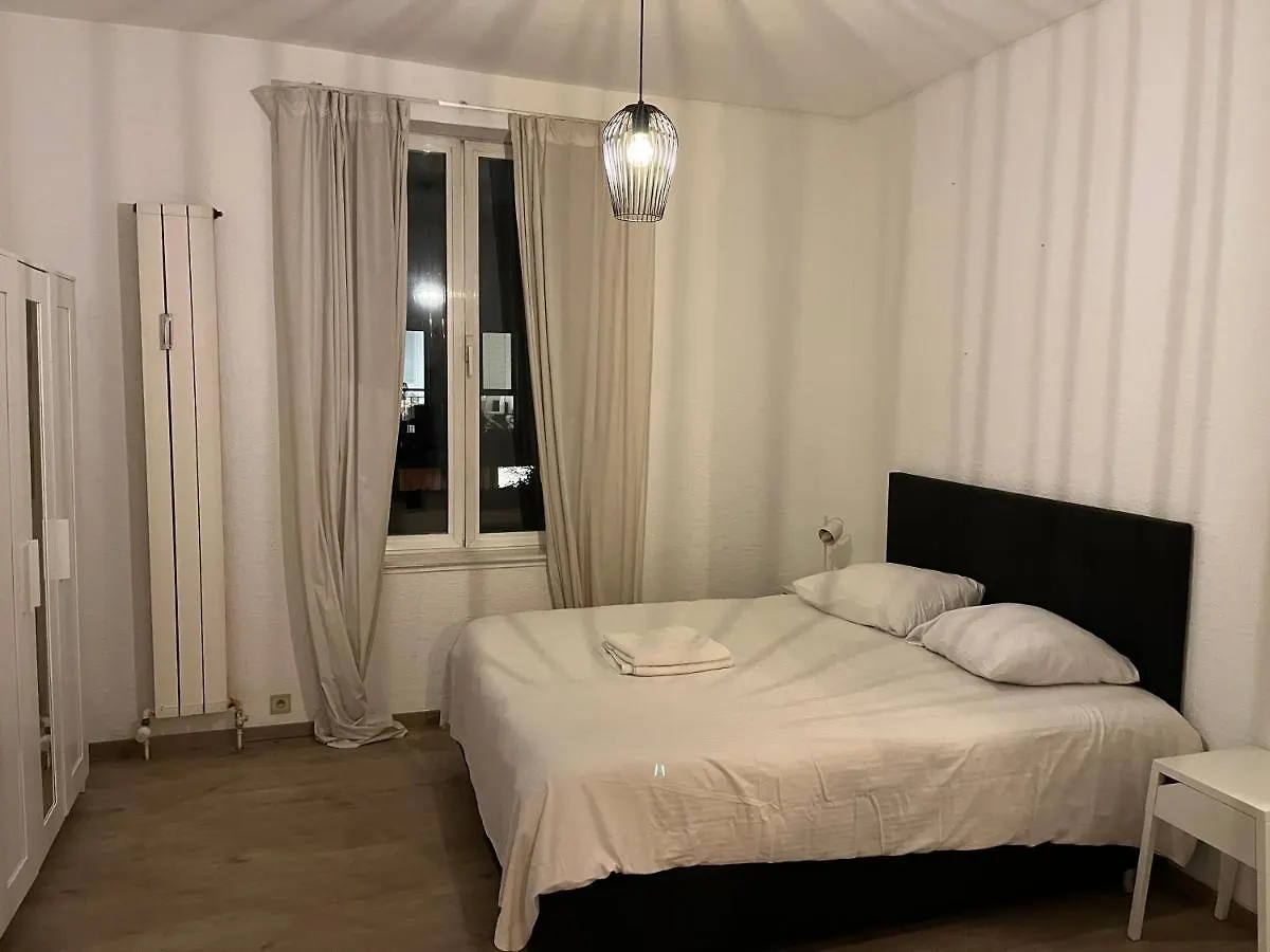 Апартаменты Uccle Chic Flat Брюссель