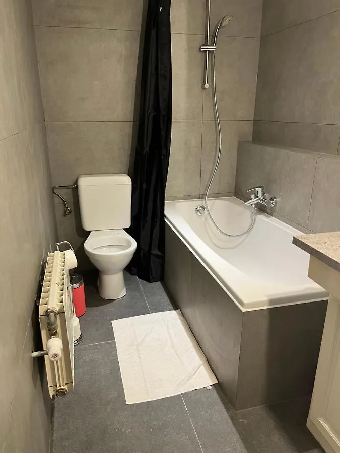 Апартаменты Uccle Chic Flat Брюссель